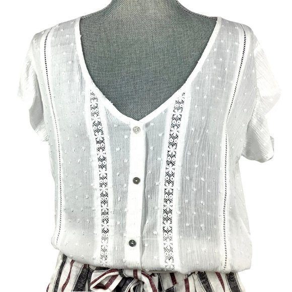 Love Tree Tops - Love Tree White Crinkle Slightly Cropped Top